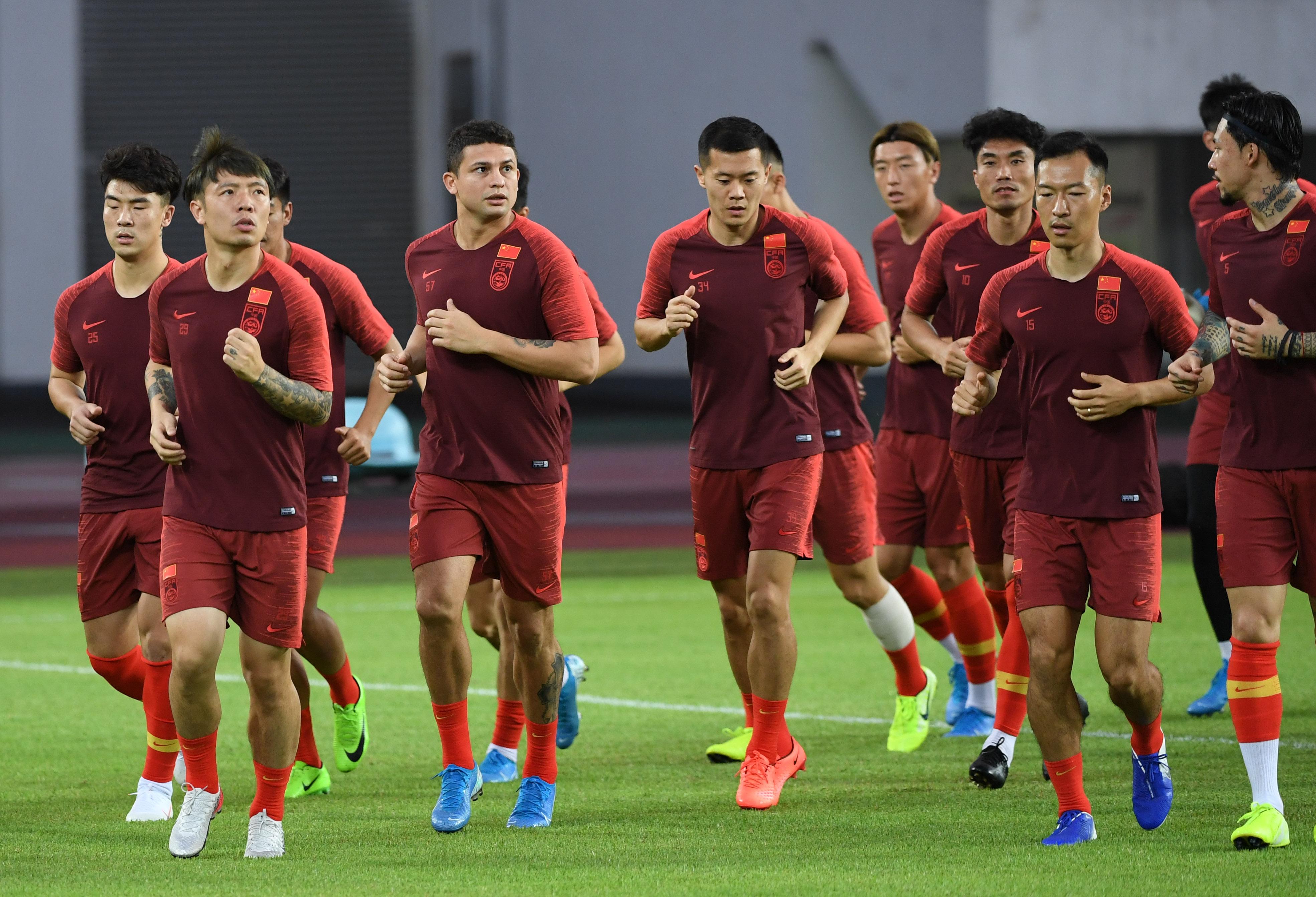 国足VS泰国直播照片视频,一场牵动千万人心的真实记录 国足VS泰国直播照片视频,一场牵动千万人心的真实记录